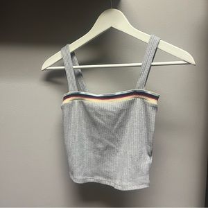 🤎 5/$25 Grey Crop Top